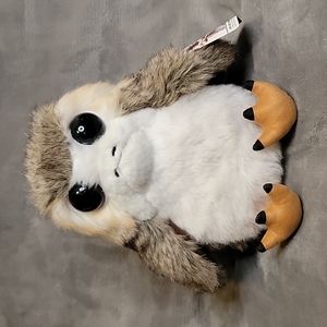 STAR WARS Lasr Jed liife-size Porg Talking Plush